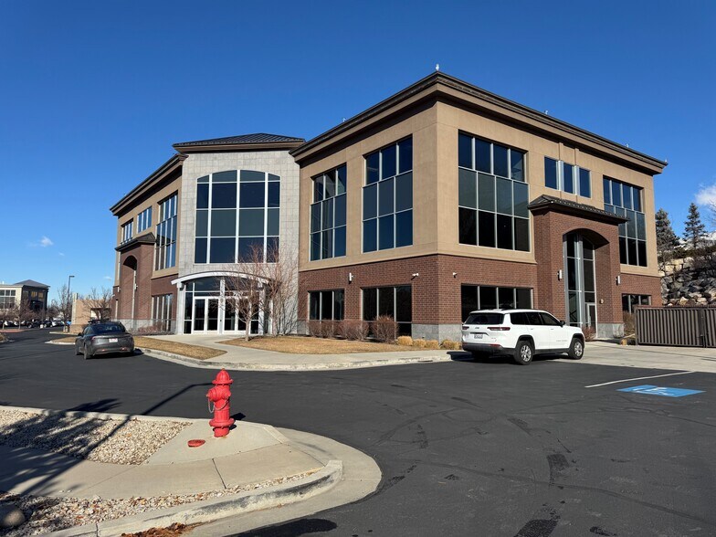 More Photos Of 7927 S High Point Pky, Sandy Office For Lease