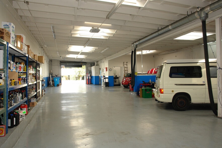 More Photos Of 1080 Old County Rd, Belmont Auto Repair For Sale