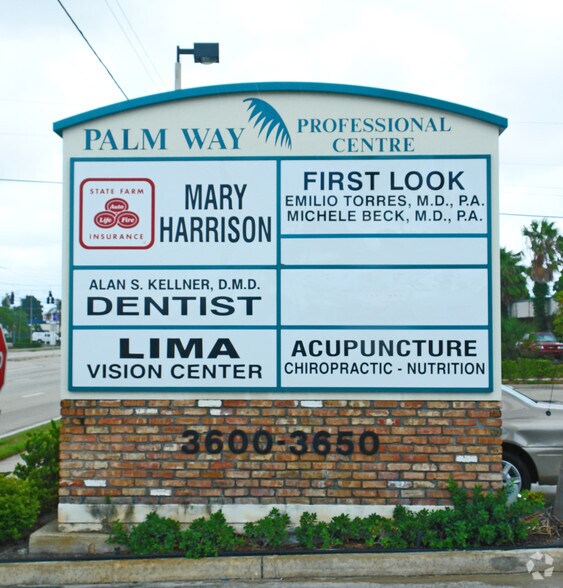 More Photos Of 3600-3650 Forest Hill Blvd, West Palm Beach Medical For Lease