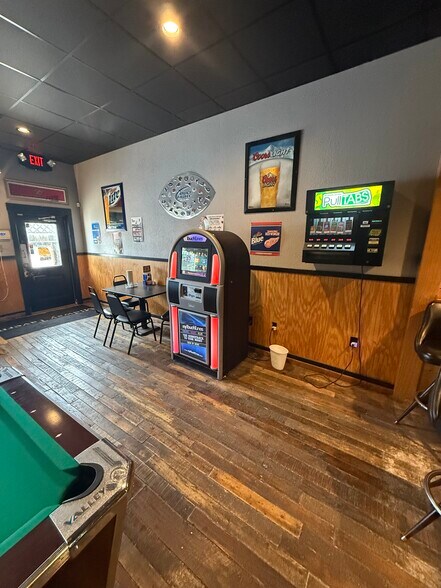 More Photos Of 11935 E Lennon Rd, Lennon Restaurant For Sale