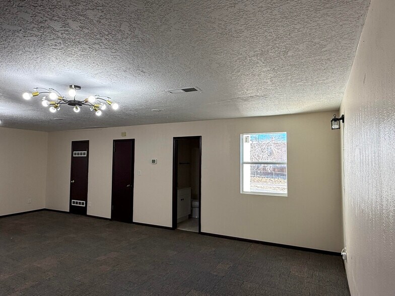 More Photos Of 10832 Prospect Ave NE, Albuquerque Office For Lease
