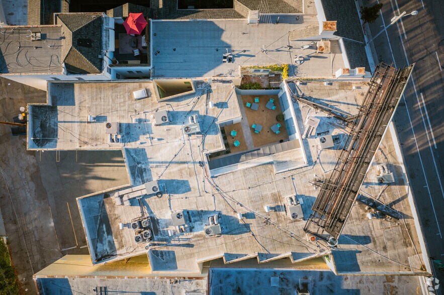 More Photos Of 1312-1316 Westwood Blvd, Los Angeles Research And Development For Sale