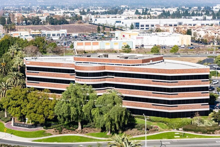 More Photos Of 800 N Haven Ave, Ontario Office For Lease