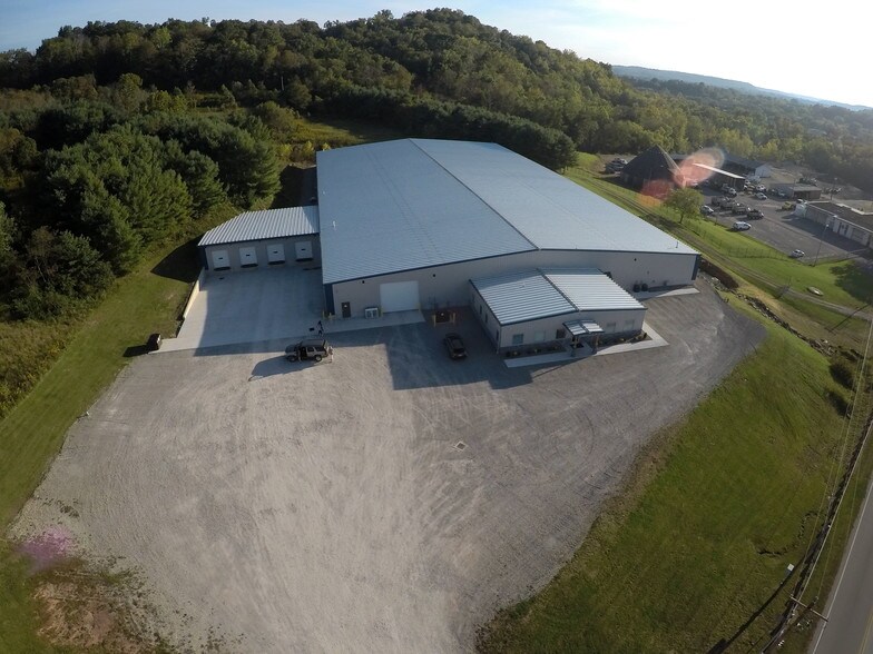 More Photos Of 1690 Greene St, Marietta Warehouse For Lease