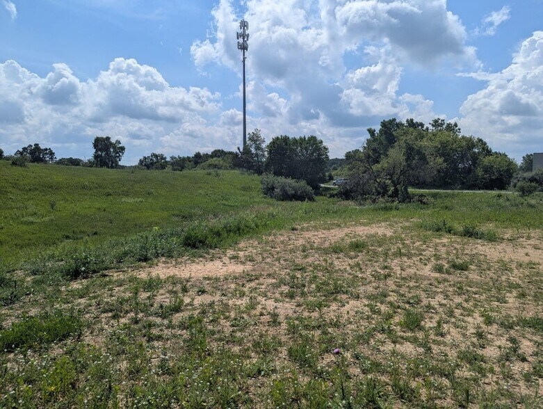 More Photos Of Lot 1 Vicary Road @ Meridian Rd. / US - 127, Cement City Land For Sale