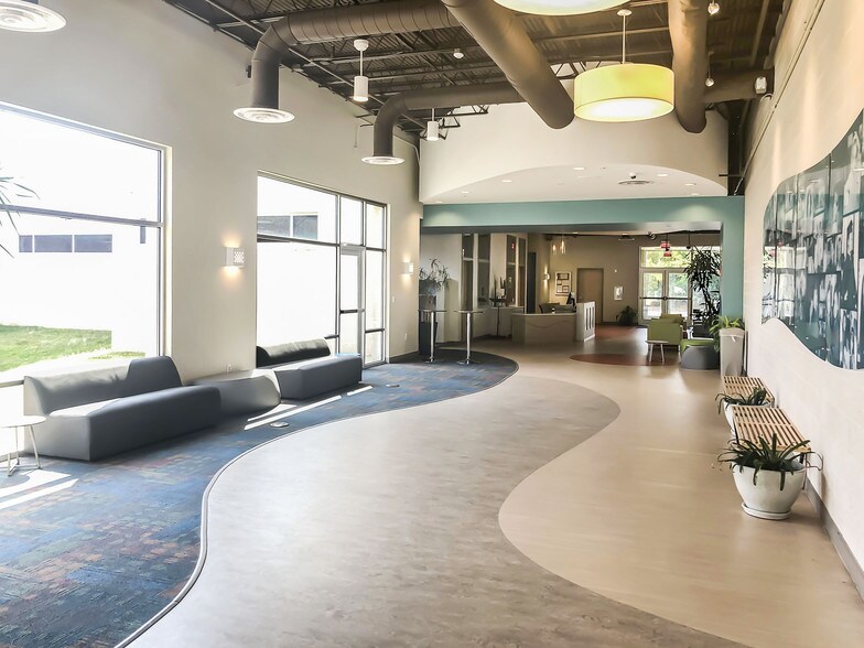 More Photos Of 43635 Greenway Corporate Dr, Ashburn Schools For Lease