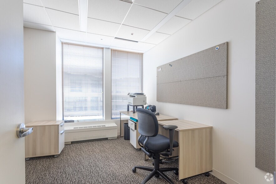 More Photos Of 1025 Connecticut Ave NW, Washington Office For Lease