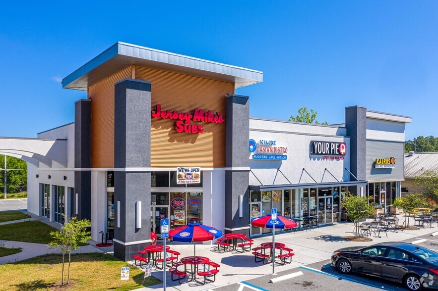 More Photos Of 13423 Beach Blvd, Jacksonville General Retail For Lease