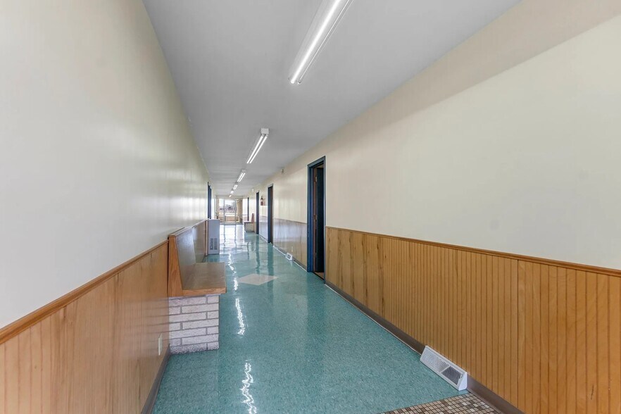 More Photos Of 808 E Wakefield Ave, Sikeston Healthcare For Sale