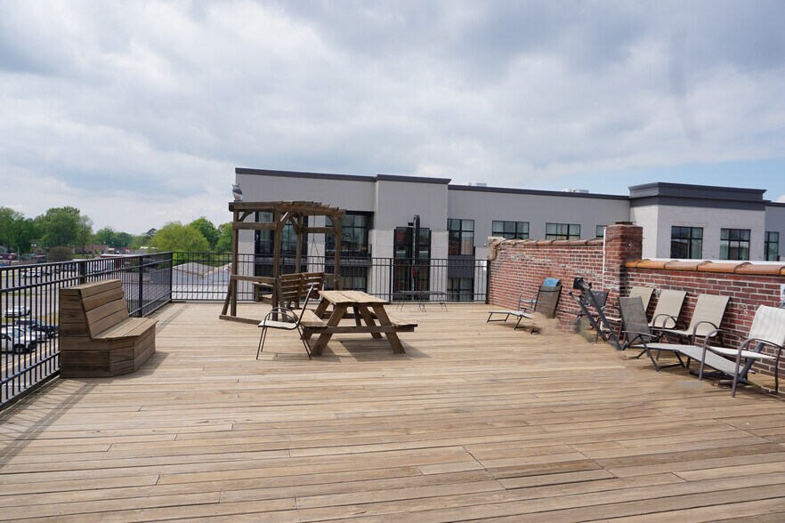 More Photos Of 222 Union St, Jonesboro Apartments For Sale