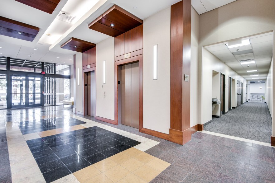 More Photos Of 4100 spring valley Rd, Dallas Loft Creative Space For Lease