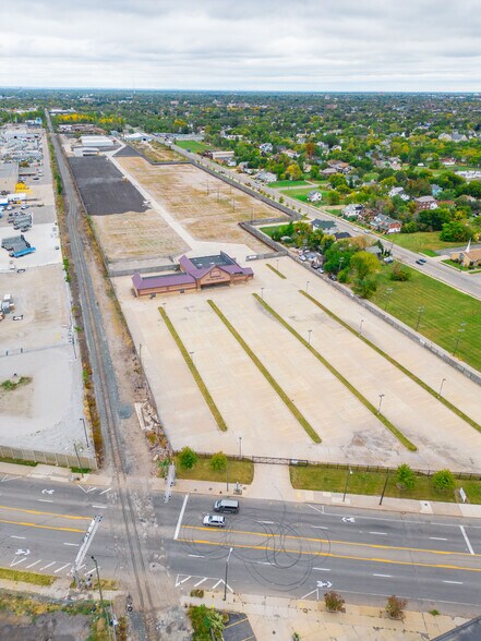 More Photos Of 5970 W Warren Ave, Detroit Warehouse For Lease