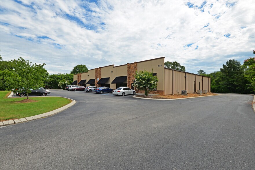 More Photos Of 2180 Stein Dr, Chattanooga Warehouse For Sale