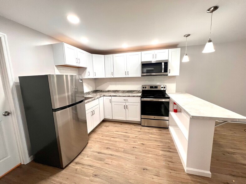 More Photos Of 58 N Sherman St, Wilkes-Barre Apartments For Sale