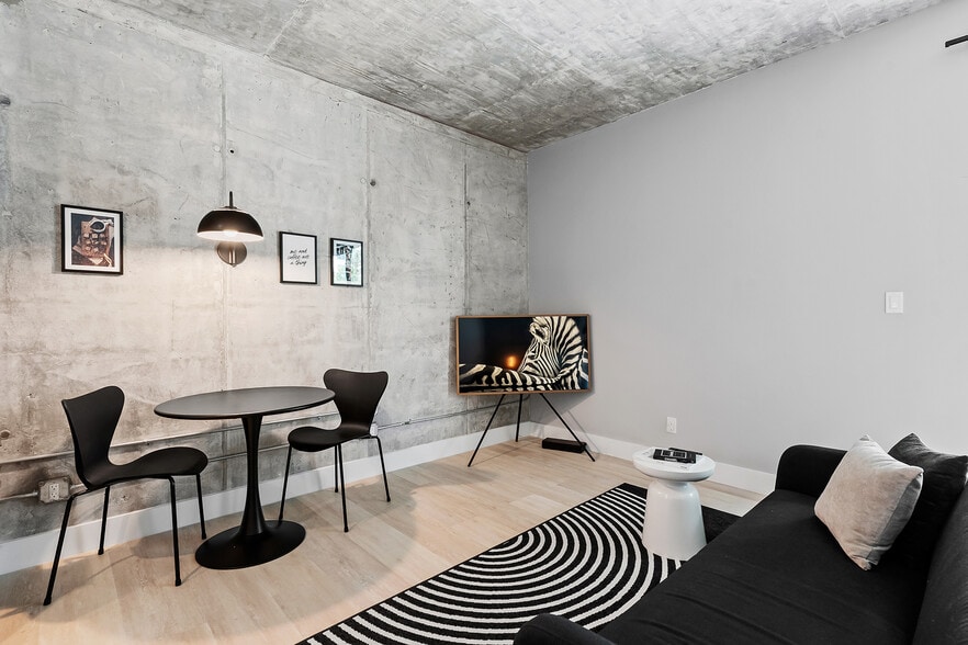 More Photos Of 637 NE 4th Ave, Fort Lauderdale Apartments For Sale