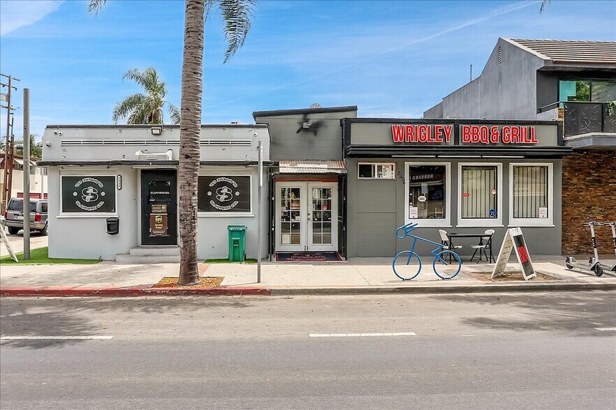 More Photos Of 2336-2338 Pacific Ave, Long Beach Storefront Retail Residential For Sale