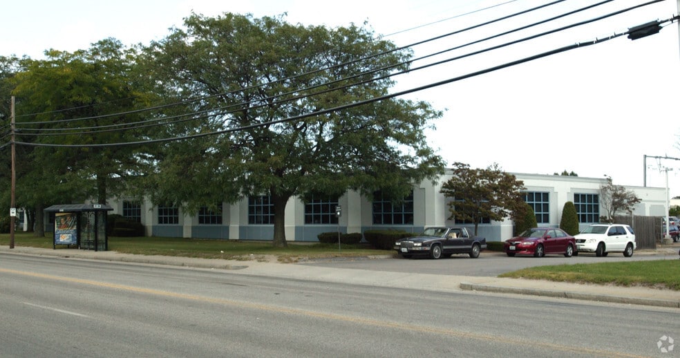 More Photos Of 480 Jefferson Blvd, Warwick Office For Sale