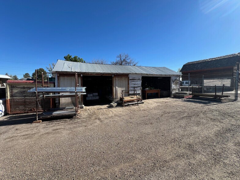 More Photos Of 175 S School Ave, Kuna Freestanding For Sale