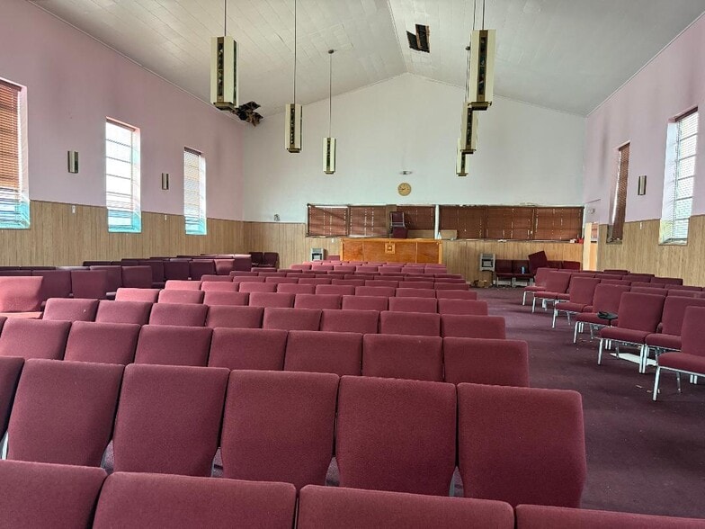 More Photos Of 3524 Lasalle St, New Orleans Religious Facility For Sale