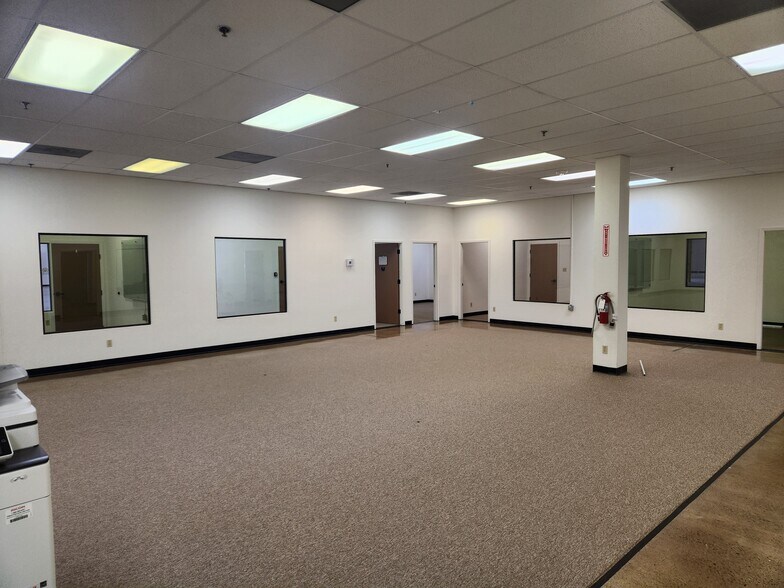 More Photos Of 2801 Arrowhead Dr, Carson City Manufacturing For Lease