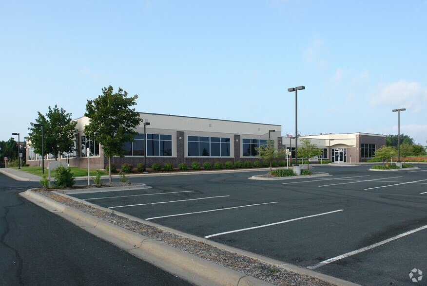 More Photos Of 15650 N 36th Ave, Plymouth Office For Lease