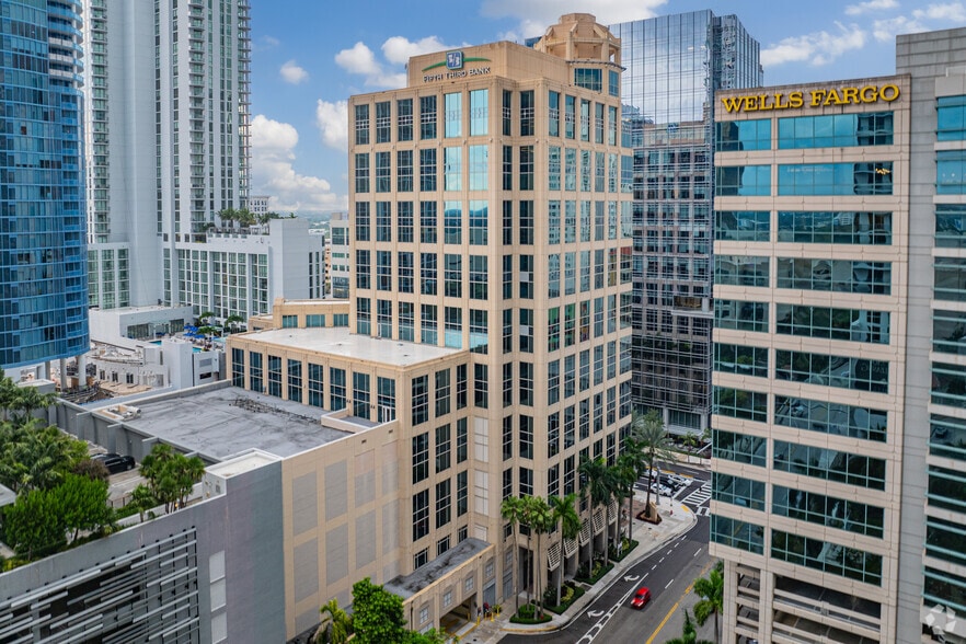 More Photos Of 200 E Las Olas Blvd, Fort Lauderdale Office For Lease