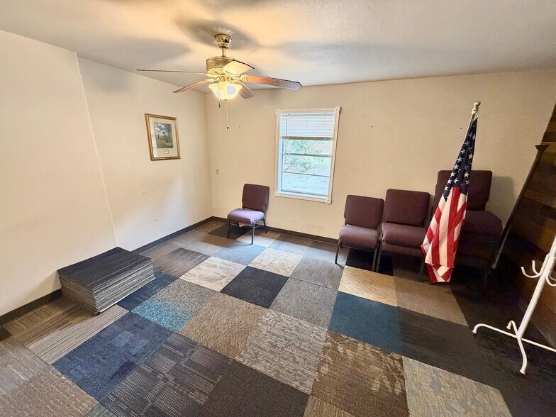 More Photos Of 831 FM 2917 Rd, Alvin Religious Facility For Sale