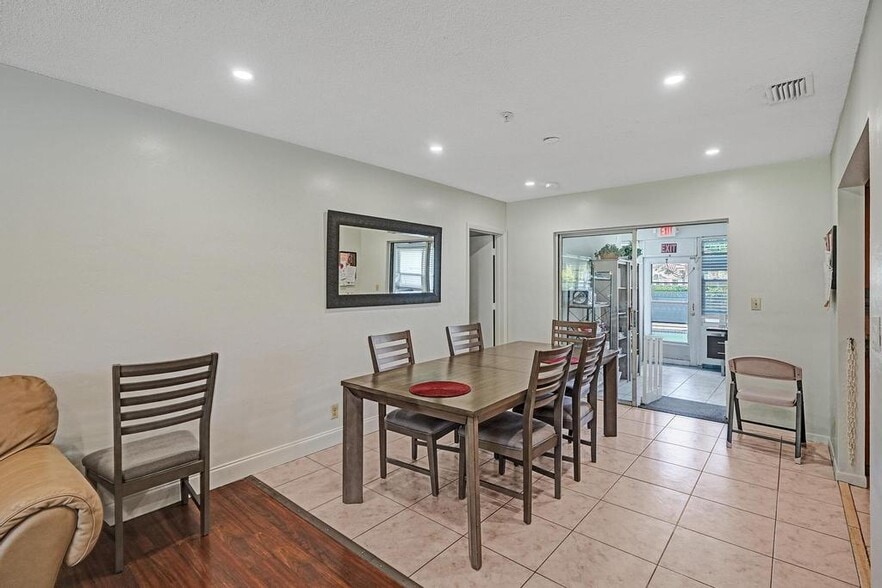 More Photos Of 11937 NW 31st St, Coral Springs Assisted Living For Sale