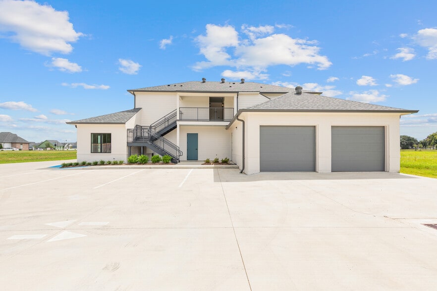 More Photos Of 1102 Apollo Road, Scott Office For Sale