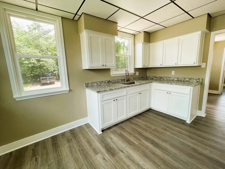 More Photos Of 514 S Fannin Ave, Tyler Loft Creative Space For Sale