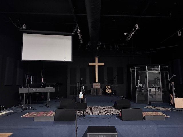 More Photos Of 1941-1945 Las Plumas Ave, San Jose Warehouse For Sale