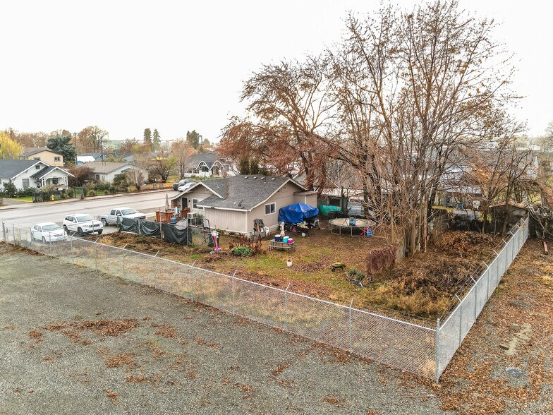 More Photos Of 525 E Wine Country Rd, Grandview Land For Sale