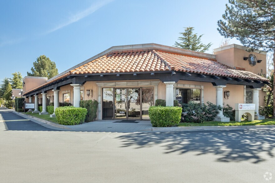 Primary Photo Of 6490 S McCarran Blvd, Reno Medical For Lease