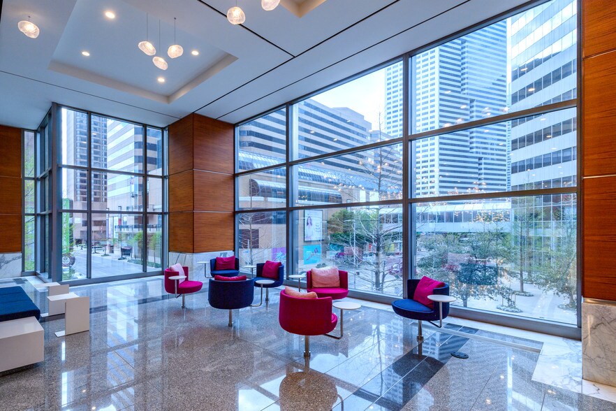 More Photos Of 1401 McKinney St, Houston Office For Lease