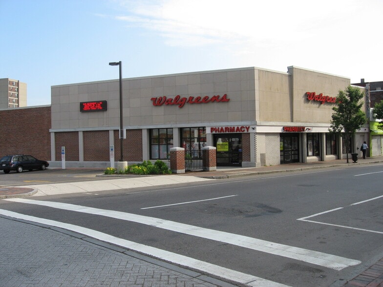 More Photos Of 2275 Washington St, Roxbury Freestanding For Lease