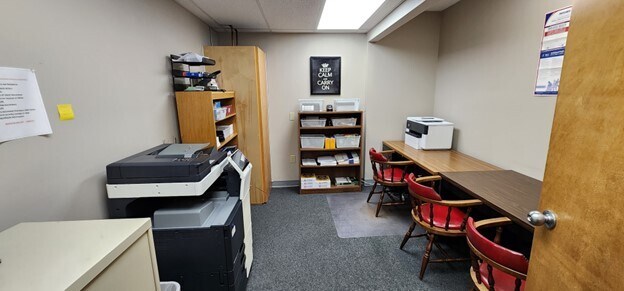 More Photos Of 984 Southford Rd, Middlebury Office For Lease
