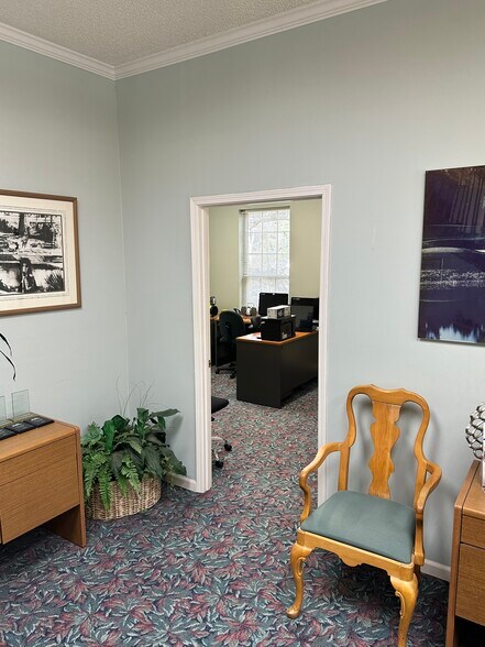 More Photos Of 3616 Magnolia Point Blvd, Green Cove Springs Office For Lease