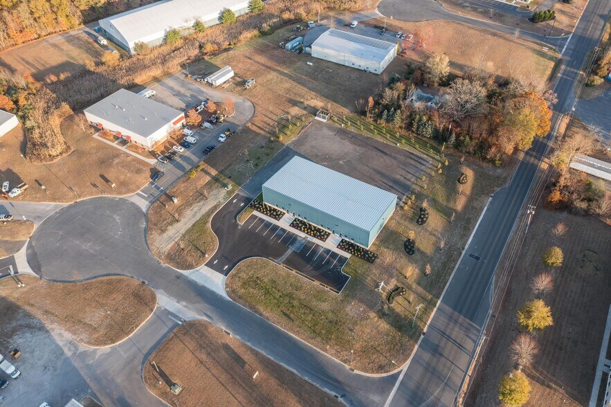 Primary Photo Of 1 Kerry Ct, Southampton Warehouse For Sale