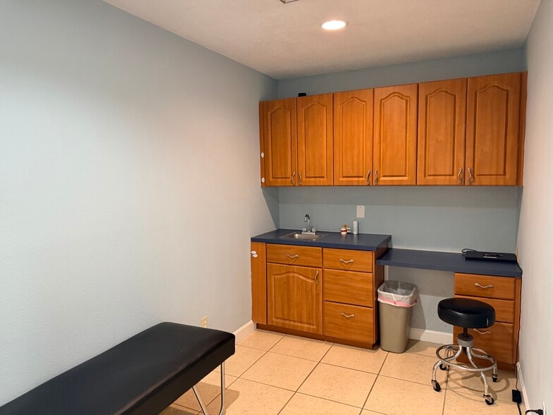More Photos Of 2200 W Bay Dr, Largo Medical For Sale