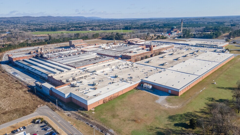 More Photos Of 922 E Meighan Blvd, Gadsden Manufacturing For Sale