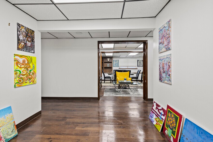 More Photos Of 108 N Depot Dr, Fort Pierce Office Residential For Lease