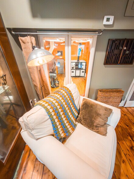 More Photos Of 127 N Main St, Amherst Storefront Retail Residential For Sale