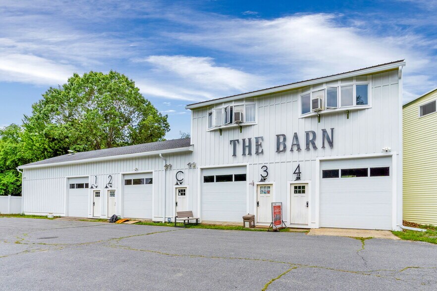 More Photos Of 1190 Liberty Square Rd, Boxborough Warehouse For Sale