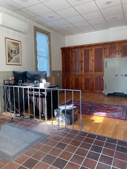 More Photos Of 56 4th St, Turners Falls Office For Sale