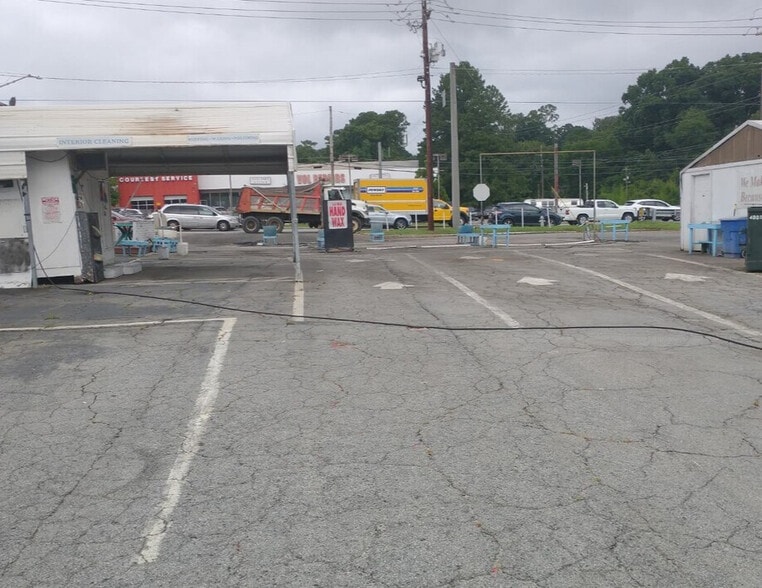 More Photos Of 1795 Lawrenceville Hwy, Decatur Carwash For Lease
