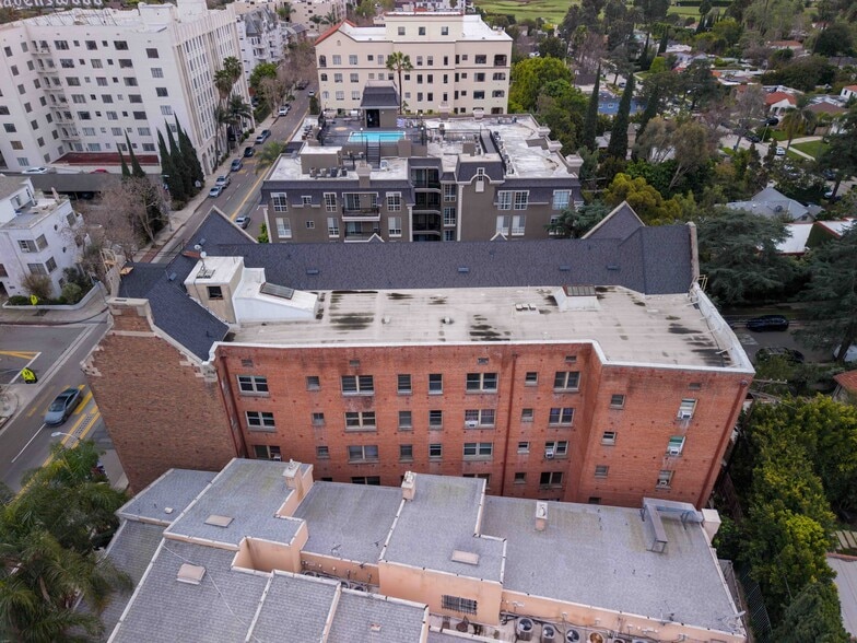More Photos Of 601 N Rossmore Ave, Los Angeles Apartments For Sale