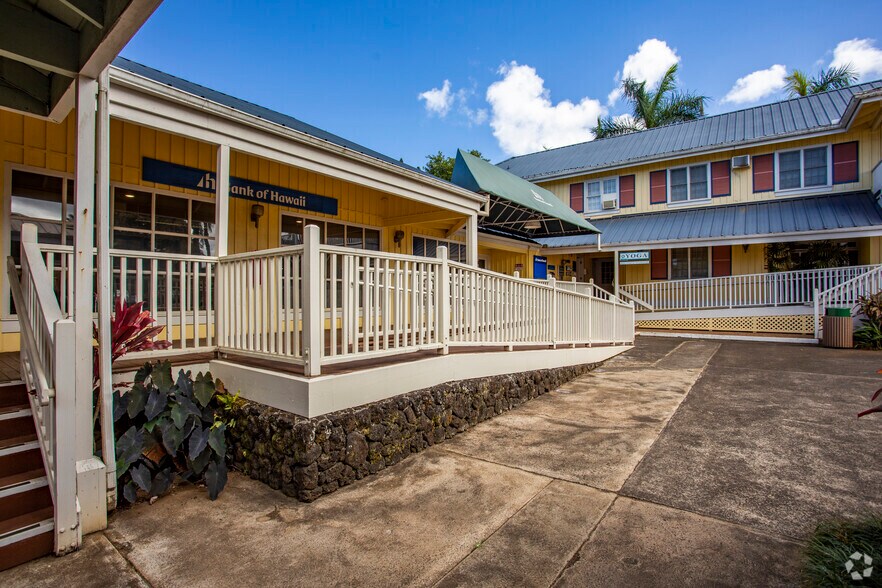 More Photos Of Kuhio Hwy @ Kuhio Hwy. & Kahaku Rd., Princeville Unknown For Lease