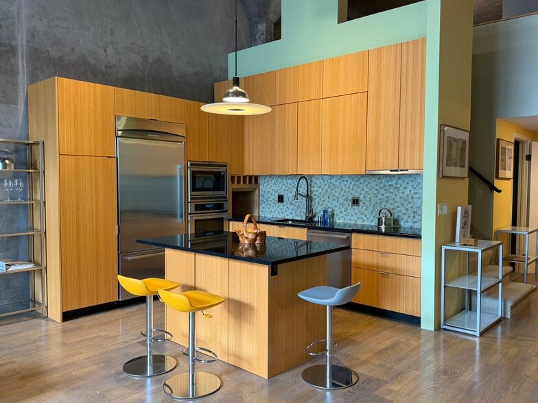 More Photos Of 601 4th St, San Francisco Apartments For Lease