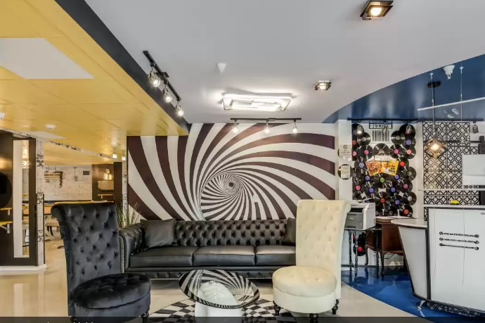 More Photos Of 2702 N Monroe St, Tallahassee Hotel For Sale