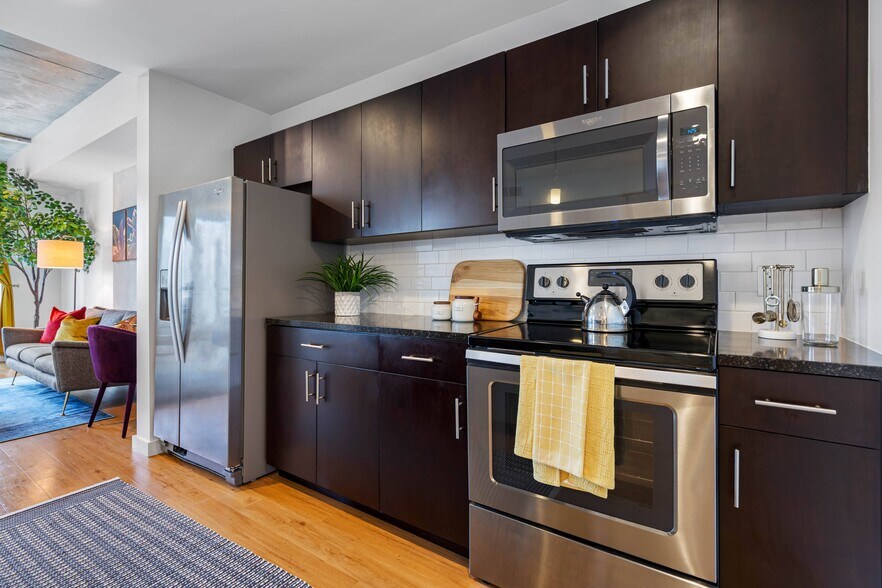 More Photos Of 101 Lake Ave, Orlando Apartments For Lease